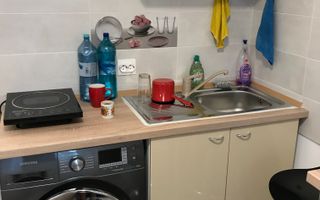 garsoniera | etaj 1 | mobilat si utilat | zona excelenta - Poză 4