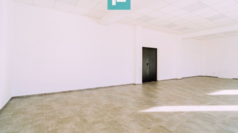 Spațiu comercial nou, vitrine mari, Calea Clujului - Poză 10