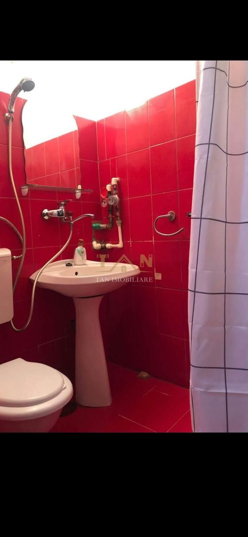 Garsoniera UMT de inchiriat 250€ - Poză 5