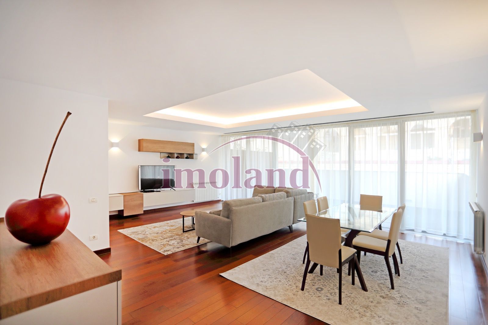 Inchiriere - apartament 3 camere + terasa - parter inalt - Primaverii - Poză 4