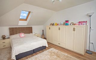 Vilă P+M, Clujului, 190 mp, teren 520 mp, singur în curte. 230 000 E - Poză 26