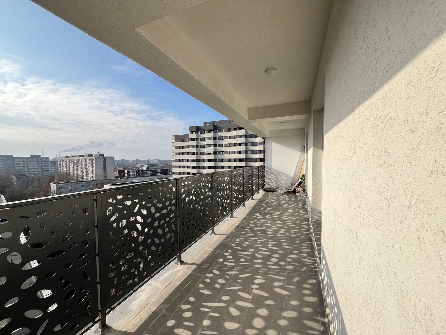 3 cam, Rebreanu, bloc nou, încălzire pardoseala, parcare inclusa, lux! - Poză 19