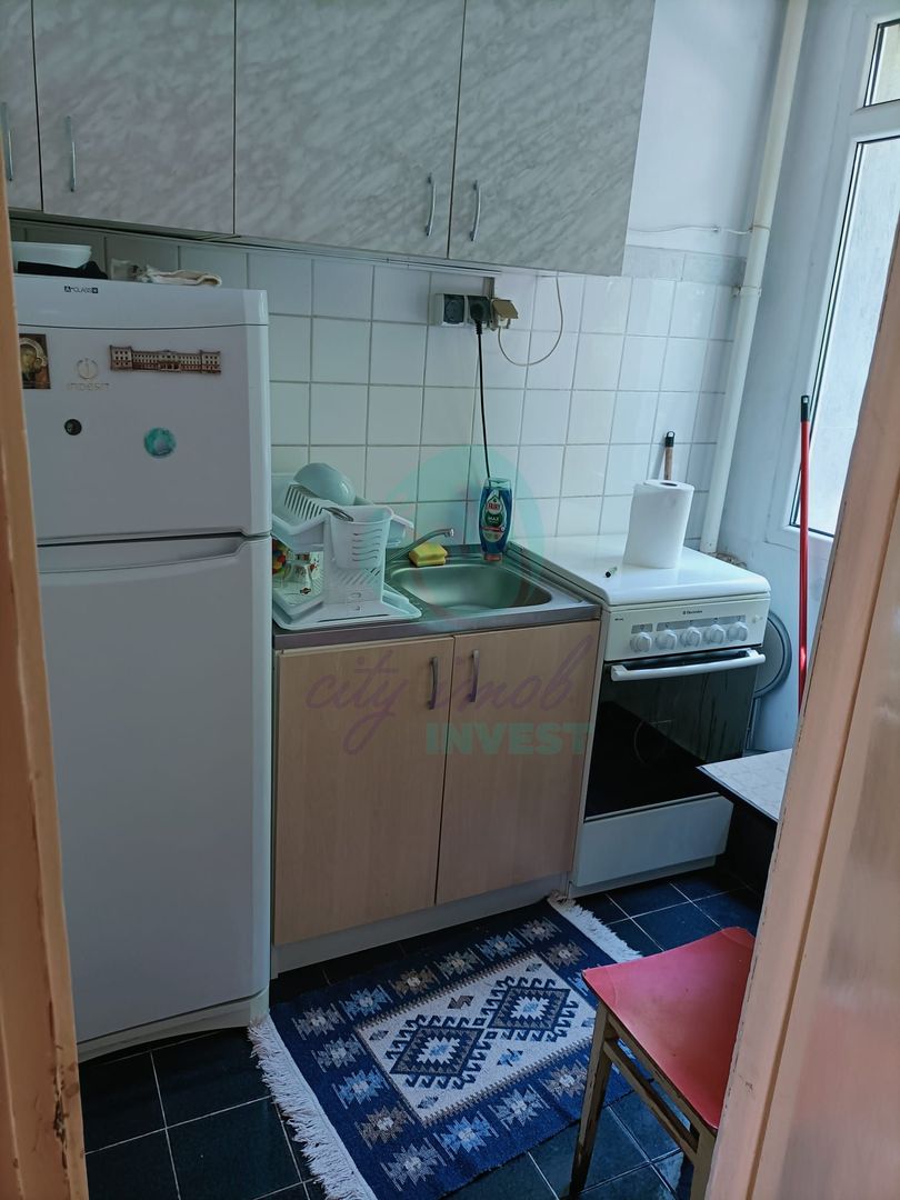 Garsoniera in Vatra Luminoasa - Poză 7