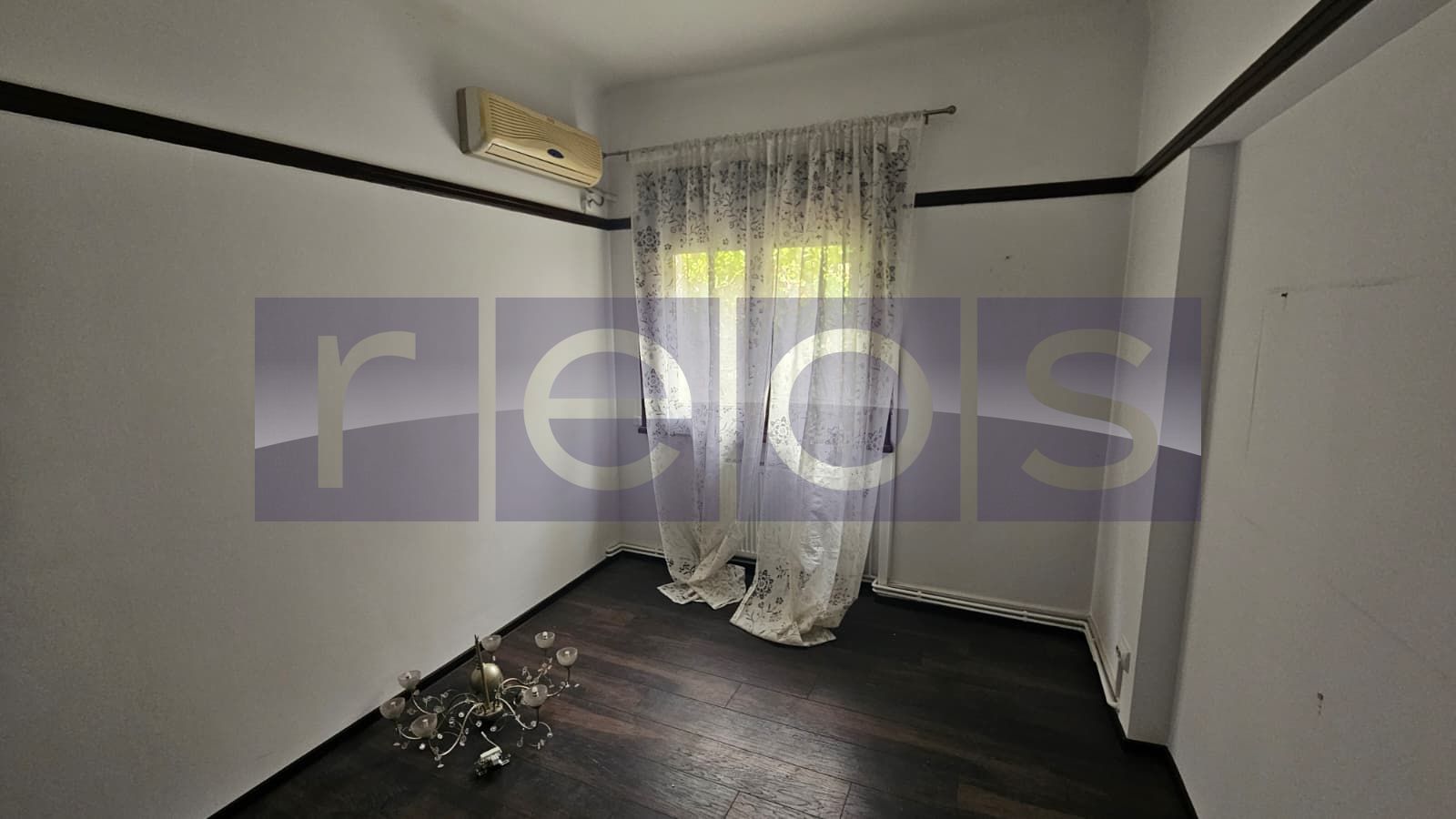 INCHIRIERE APARTAMENT ÎN VILĂ INTERBELICĂ – 5 CAMERE, ZONĂ CENTRALĂ - Poză 8