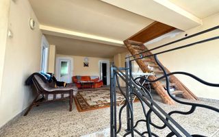 Casa spatioasa cu zona amenajata pentru ferma Cicarlau - Poză 13