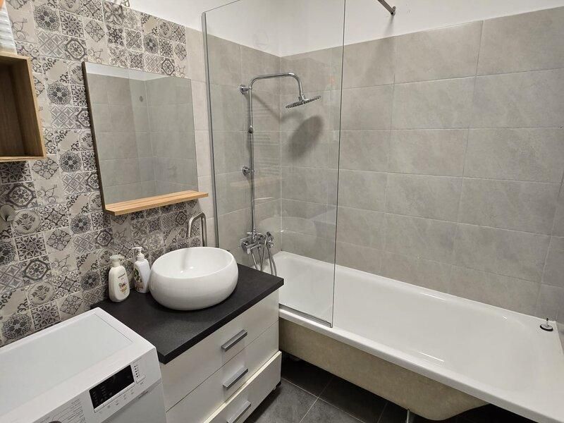 AP.2 CAMERE-APARATORI, PET-FRIENDLY, CENTRALA, PARCARE INCLUSA, METROU - Poză 8