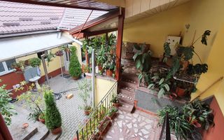 Casa cu 7 camere, 2 spatii comerciale, pretabila pt. birouri, Centru - Poză 3