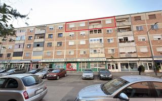 Apartament 4 camere Etaj IV, MV1, Zona Ludy - Str. Regele Ferdinand I - Carei - Poză 1