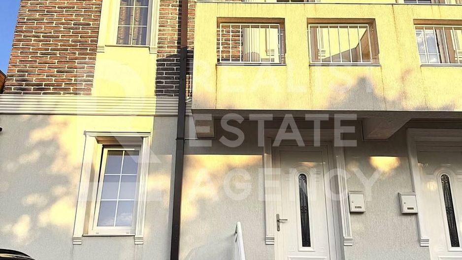 Casă duplex de vânzare în Copou, lângă pădure |4 dormitoare | 160 mp - Poză 19