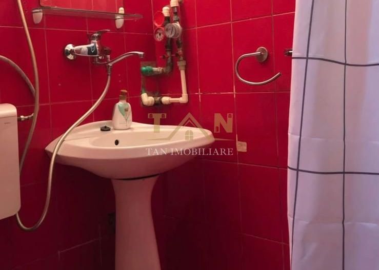 Garsoniera UMT de inchiriat 250€ - Poză 5