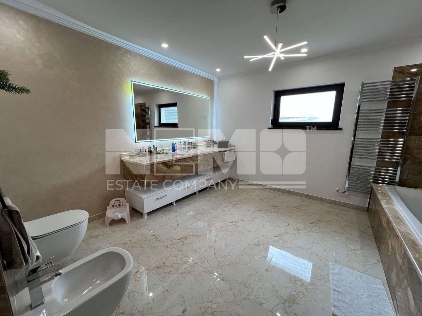 Vila Ultra-Lux | Complet Mobilata | 19 Ari - Poză 12