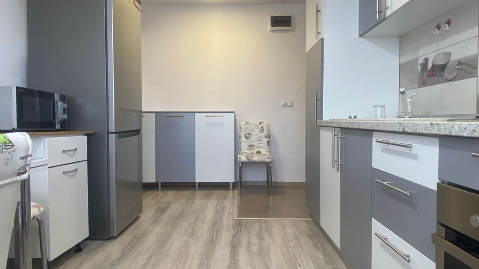 Mobilat si utilat! Vanzare apartament cu 2 camere-Targoviste-Micro 11 - Poză 6