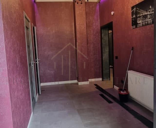 Spatiu Comercial - Zona de jos - Renovat - Poză 5