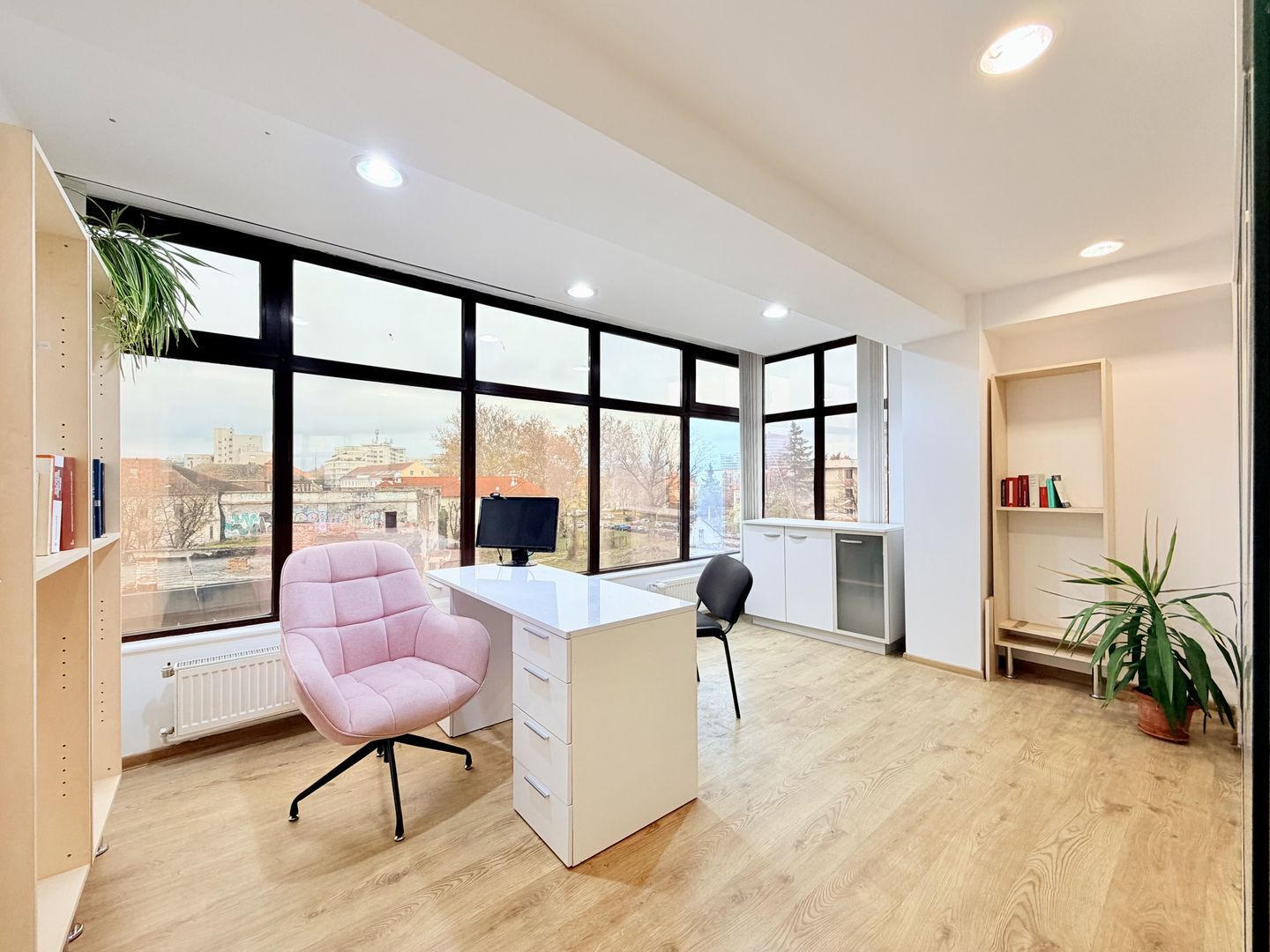 Spațiu de birouri premium – Clasa A, în zona centrală Timișoara - Poză 2