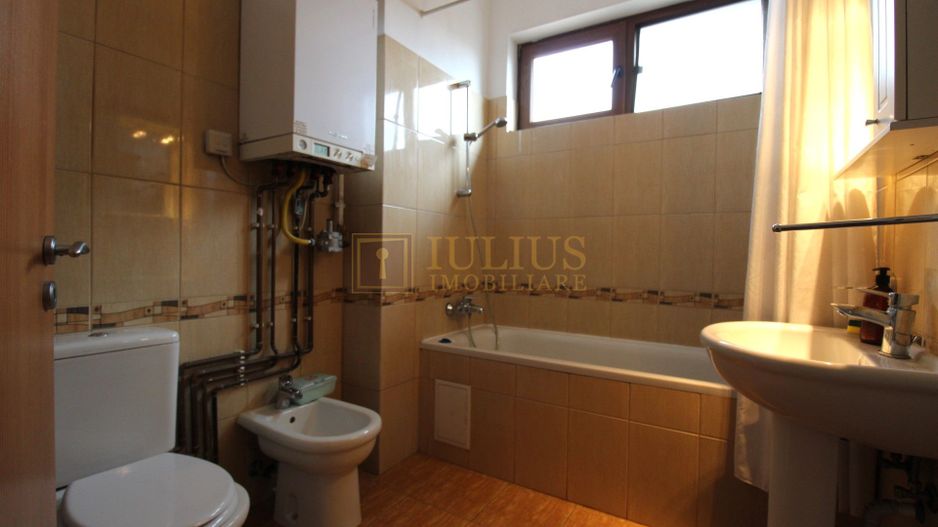 Complex Studentesc, centrala proprie; loc parcare inclus. - Poză 13