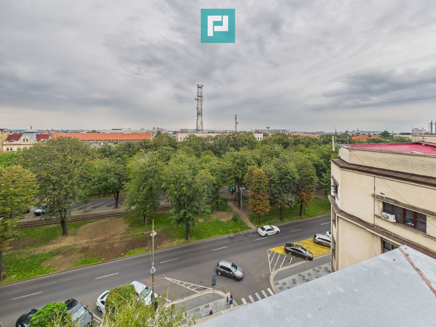 Apartament spațios, 3 camere ultracentral. - Poză 16