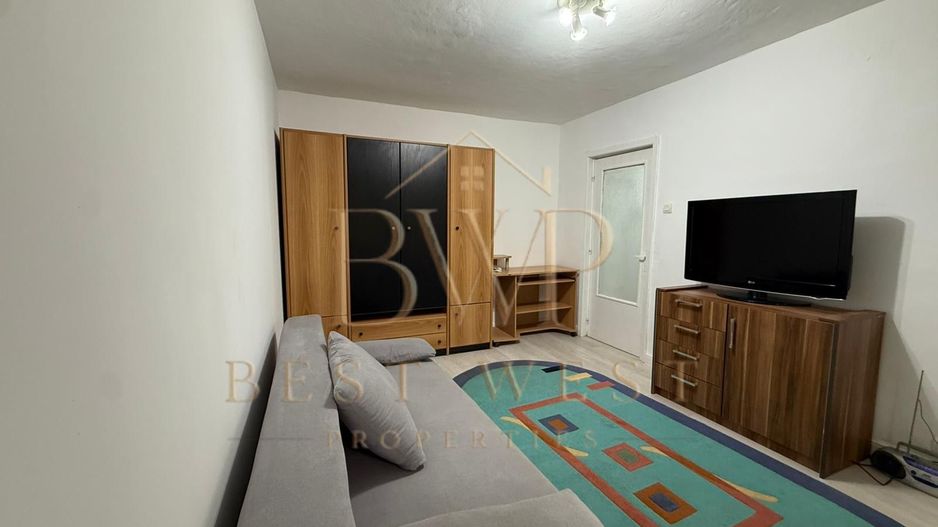 Apartament cu o cameră Aradului Iulius Mall - Poză 2