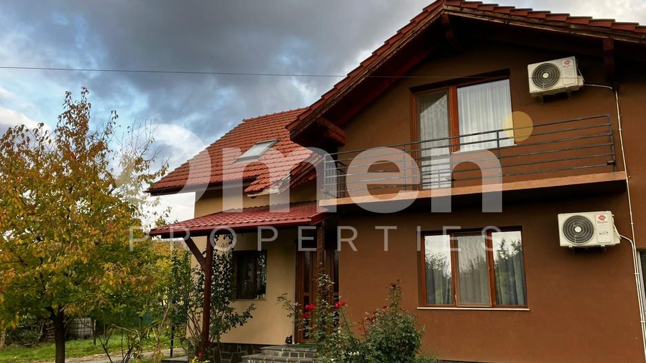 Vilă de închiriat – 260 mp utili, teren 1300 mp, 5 dormitoare, 3 băi, 3 balcoane - Poză 25