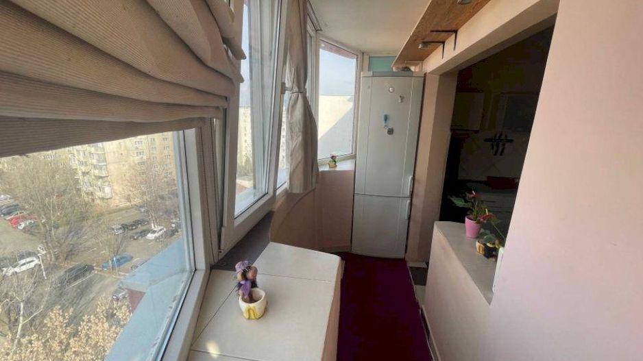 Vanzare Garsoniera transformata in  2 camere , Parcul Sebastian, 13 Septembrie - Poză 3