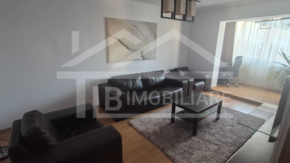 Apartament cu 3 camere, 82mp, Zona B-dul Pandurilor - Poză 2