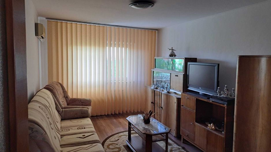 Vand Apartament 2 camere in Scriitorilor - Poză 2