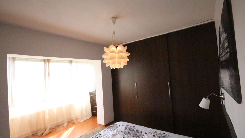 Apartament trei camere - Zona Aradului - Poză 8