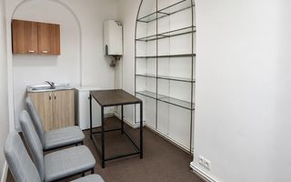 Spațiu de birou central - Poză 16