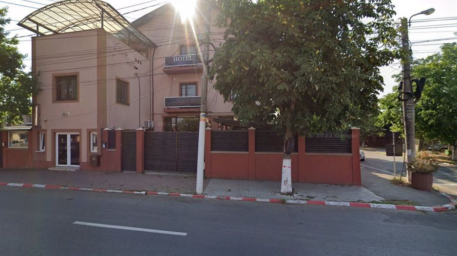 Afacere la cheie! Hotel - restaurant cu peste 40 locuri  cazare - Poză 2