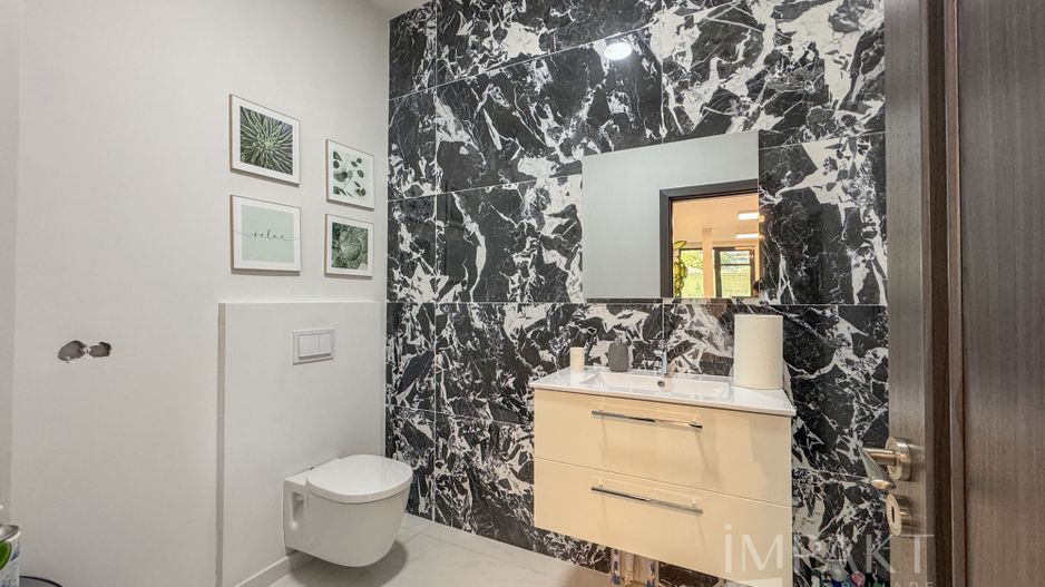 Spatiu de birouri modern in Borhanci, 120 m2, 3 locuri de parcare - Poză 10