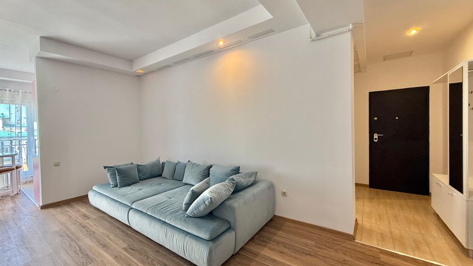 COSMOPOLIS - Apartament cu 3 camere, mobilat si utilat + 2 parcari - Poză 2