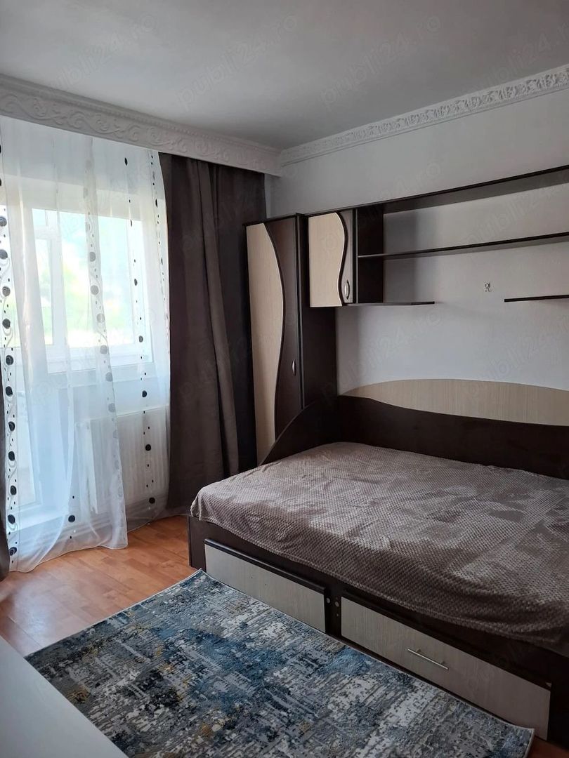 De inchiriat apartament cu 2 camere,  Ireg,  etajul 1, 400 euro - Poză 3
