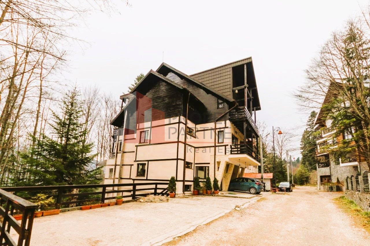 Pensiune Sinaia Langa Castelul Peles | Investitie sigura. - Poză 3