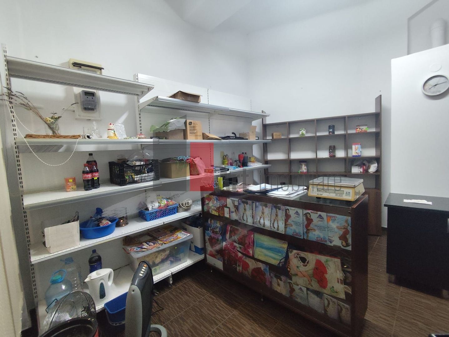 Spatiu in Centrul Vechi, acces din Calea Victoriei - Poză 3