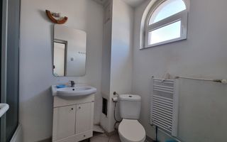 Închiriere clădire – zonă centrală Constanța, aproape de mare - Poză 7