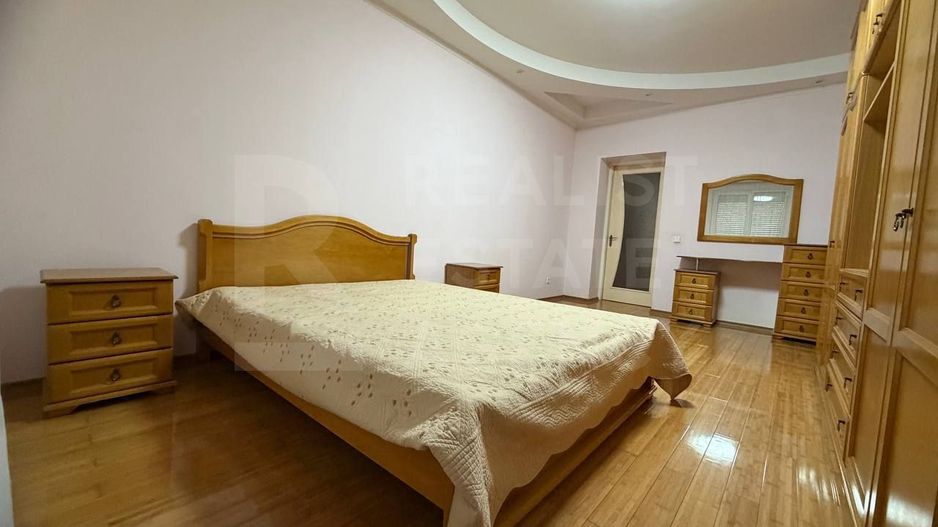 Chirie, apartament, 3 camere, Strada Nicolae Costin, Buiucani - Poză 5