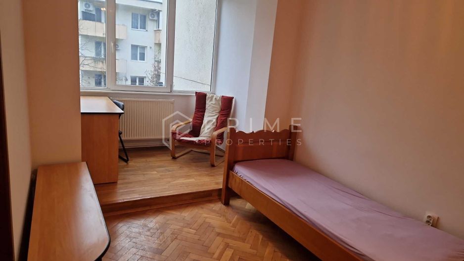 Apartament 3 camere – proaspăt renovat – zona 7 Noiembrie - Poză 5