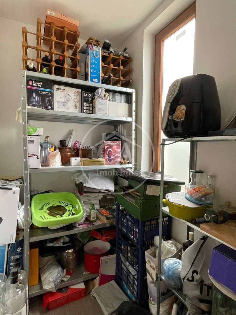 Casă de vanzare cu 3 camere în Cartierul Tineretului, Haieu, Bihor - Poză 11