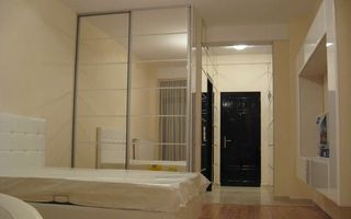 Apartament 1 camera EXCLUSIVE RESIDENCE 445 euro - Poză 2