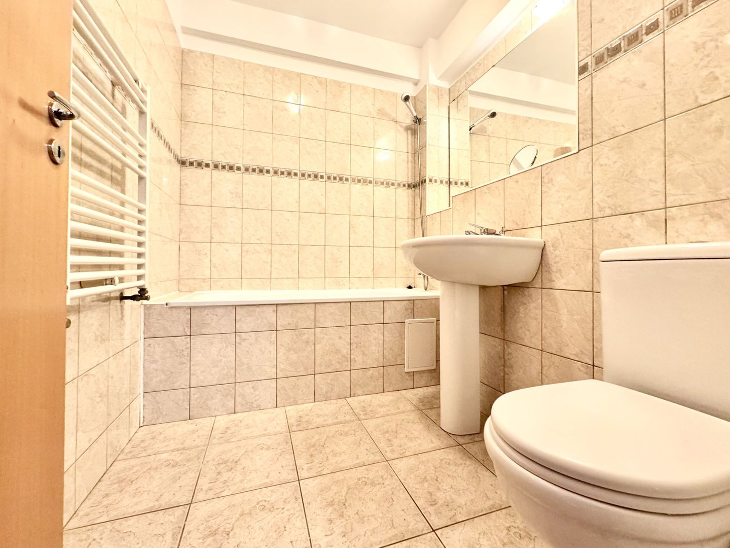 Apartament 3 camere în ansamblu cu curte și loc de joacă – Lipovei - Poză 11