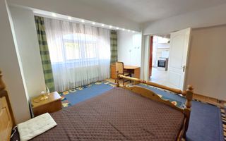 Apartament 2 camere, 60 mp utili, etaj 3, zona ultracentrala - Poză 9