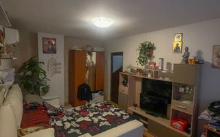 Apartament 4 camere decomandat - Poză 1