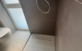 Duplex despărțit prin perete dublu/ Garaj - Poză 12