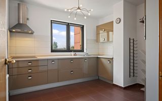 Apartament Otopeni CENTRAL 3 camere, 102m2,  Luminos si Primitor - Poză 7