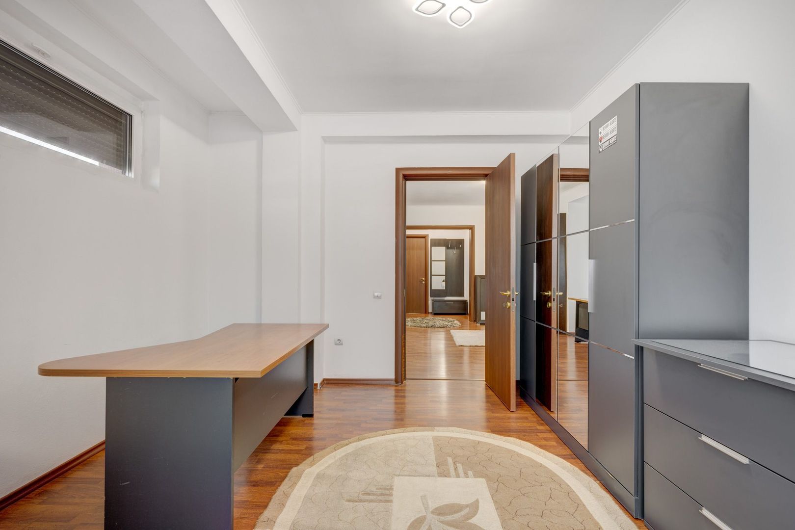 SI CASA SI AFACERE totul sub același acoperiș in Sector 5 ! - Poză 31