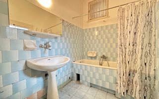 Apartament in casa spațios la doar 5-7 minute de Centrul Istoric - Poză 18