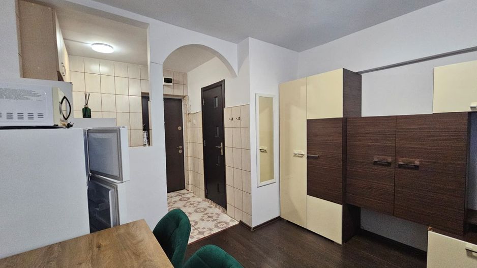 Garsoniera de vanzare - Poză 1