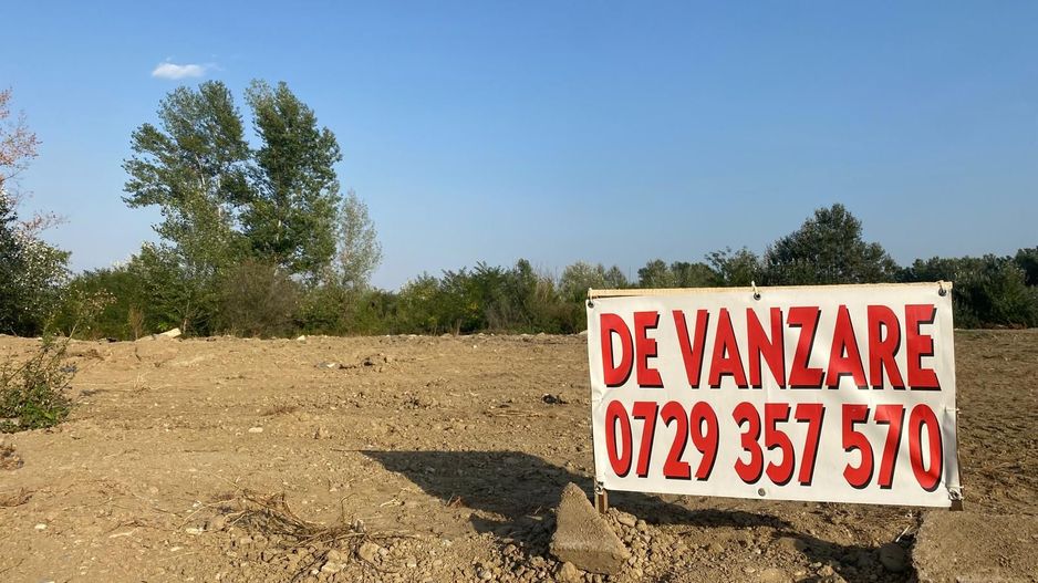 Ideal pentru business! Vanzare teren in Razvad-zona Nisipuri - Poză 2