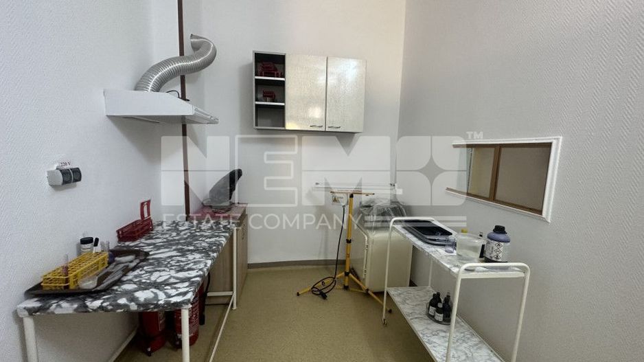 Spațiu Ultracentral Rădăuți - 80 MP - Poză 13