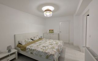 Apartament la casa 40 mp-renovat-curte-mobilat modern-Ultracentral - Poză 1