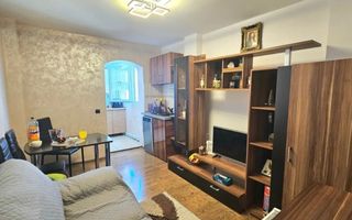 Apartament 3 camere, 67,5 mp plus balcon, Zona Siretului - Poză 2